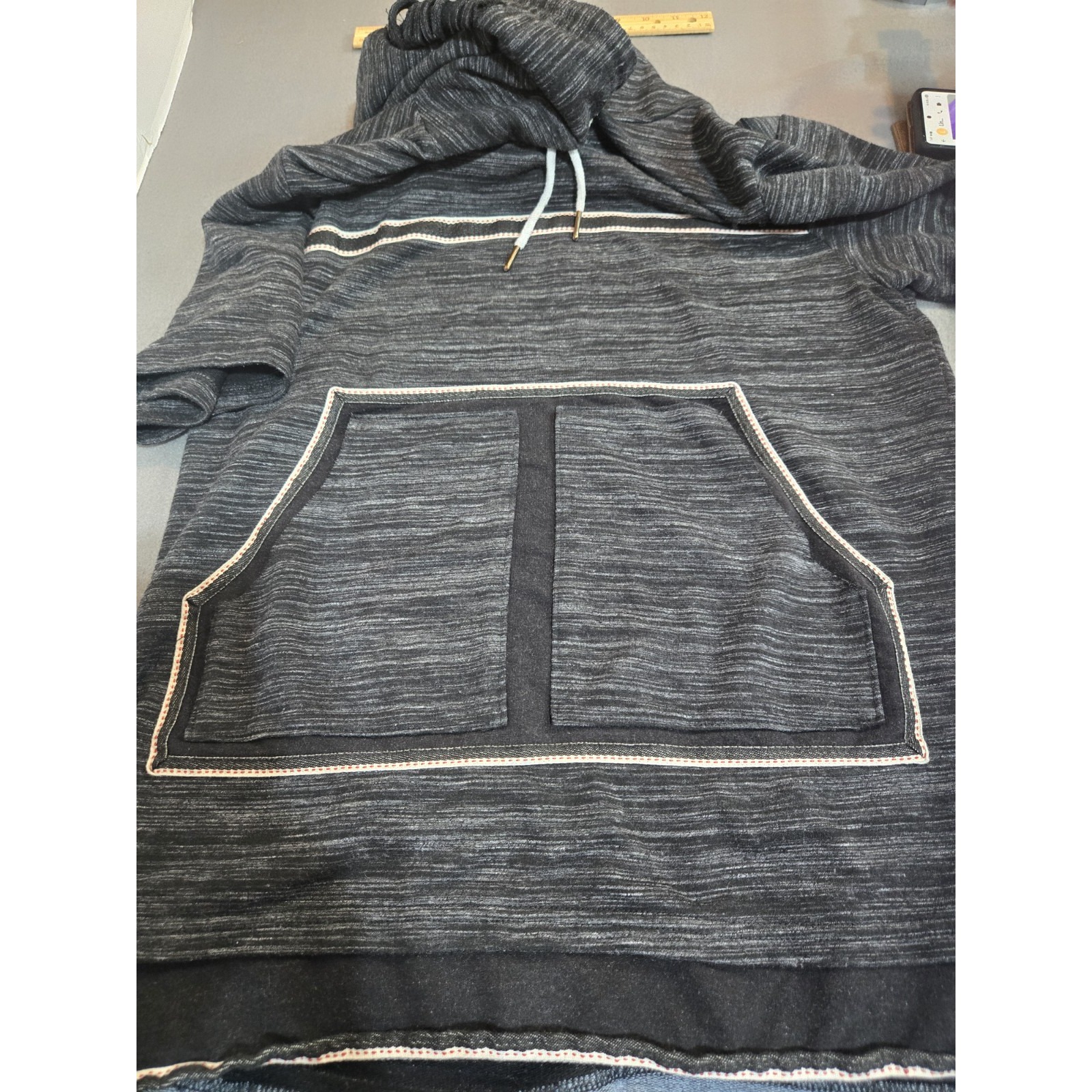8ighth Dstrkt Hoodie Memphis Urban Wear New York Large Short Sleeve Gray Black